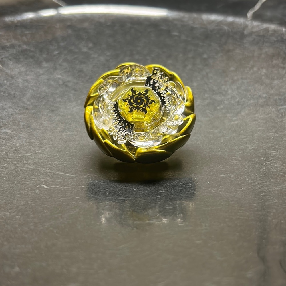 Takara Tomy Gold Sol Blaze Beyblade